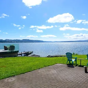 Tranquility Lakefront New Zealand