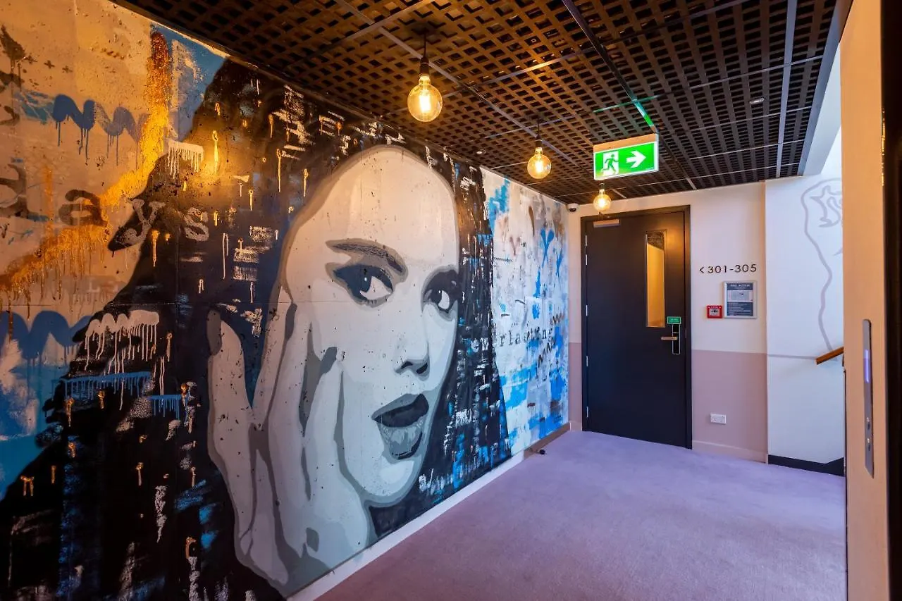 The Muse Christchurch Art Hotel 4*,